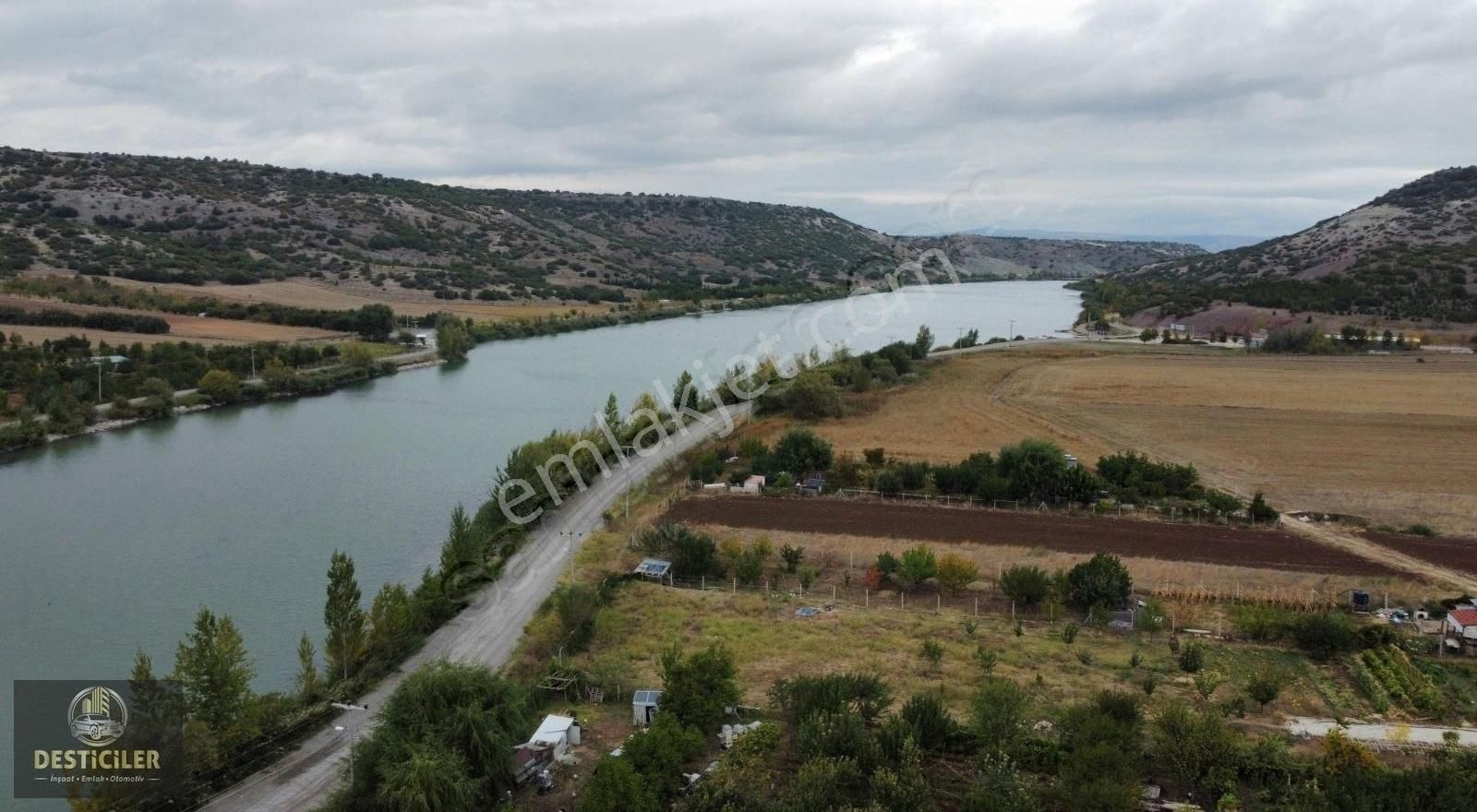 Odunpazarı Sarısungur Satılık Tarla HG-033 SARISUNGUR'DA 7439 M2 KELEPİR -FIRSAT- TARLA