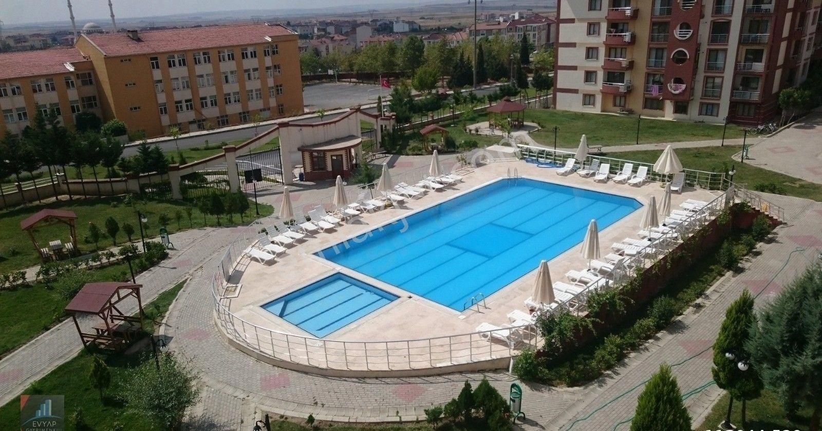 Çorlu Muhittin Satılık Daire HAVUZLU SİTE İÇİ SATILIK 4+1 DAİRE