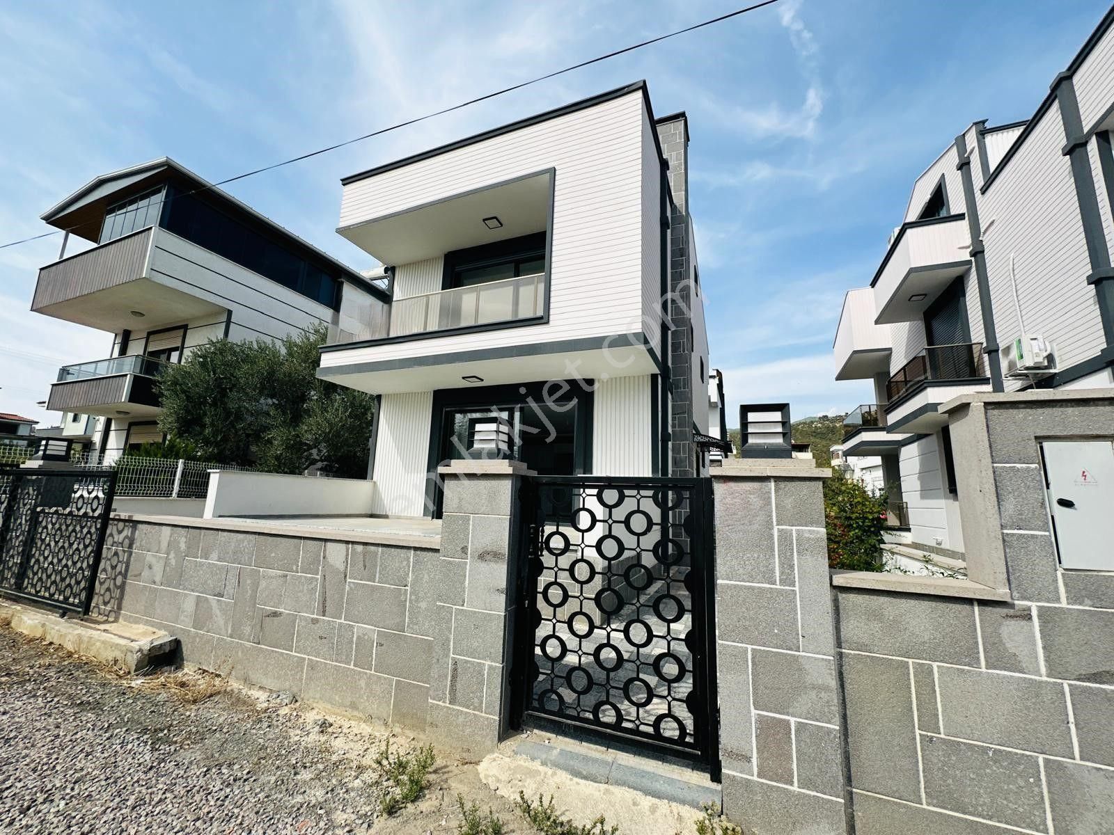 Edremit Güre Satılık Villa  KOSTAK GAYRİMENKULDEN GÜREDE ŞAHANE TASARIM 5+1 MÜSTAKİL VİLLA