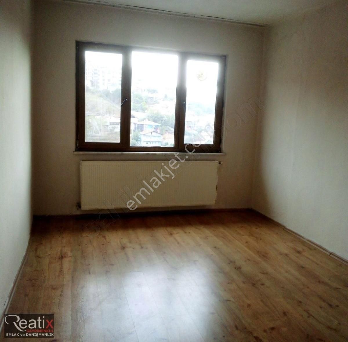 İzmit Gültepe Kiralık Daire İZMİT GÜLTEPE SOKAK'TA 2+1 KİRALIK TEMİZ DAİRE