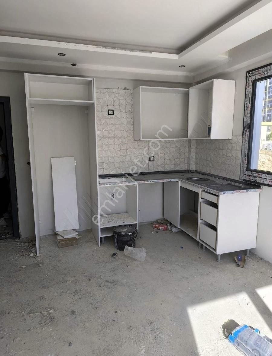 Sarıçam Çarkıpare Satılık Daire STADYUM CİVARİ CADDE ÜZERİ TAM YATIRIM LIK DAİRE