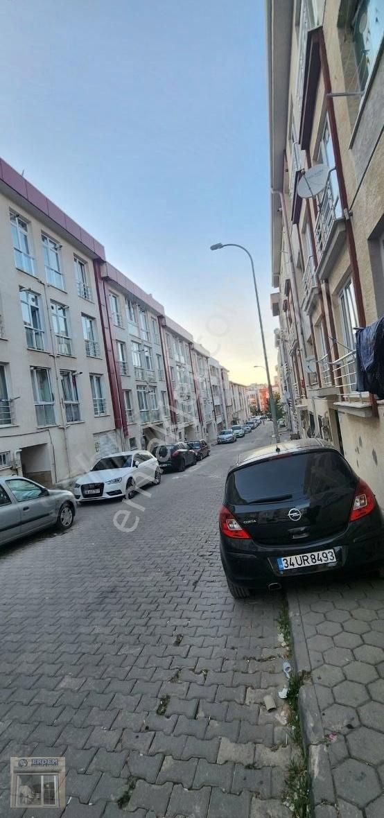 Odunpazarı Büyükdere Satılık Daire ERDEM İNŞAAT EMLAKTAN 1+1 GENİŞ DAİRE