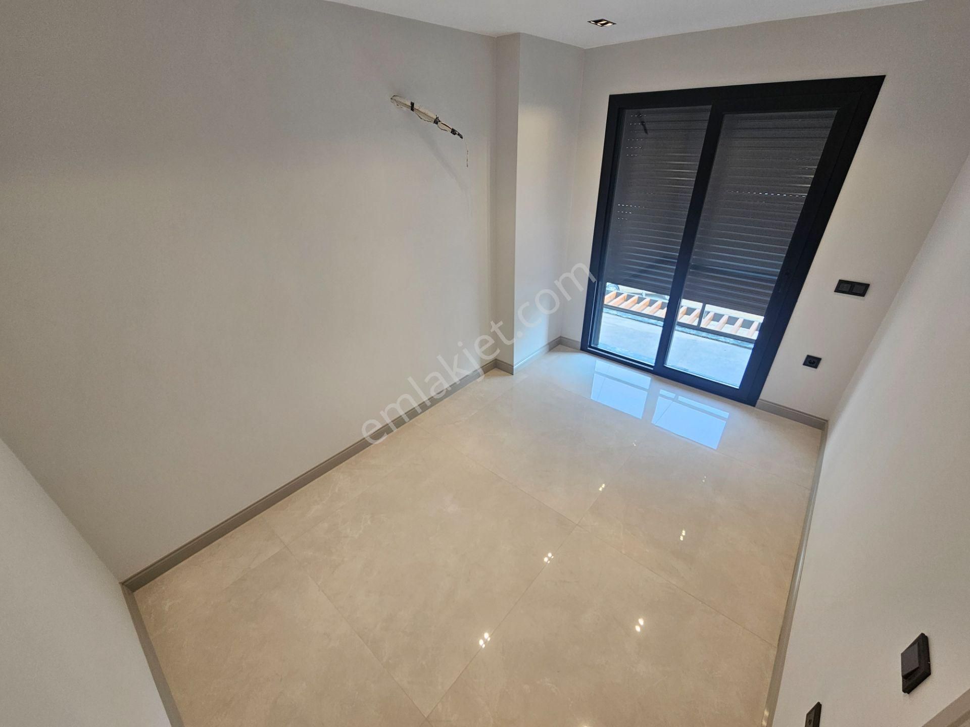 Eu Gayrimenkulden Balıkesir Edremit Gürede Ultra Lüx Havuzlu Müstakil Yerden Isıtmalı Şömineli Villa - Görsel 34