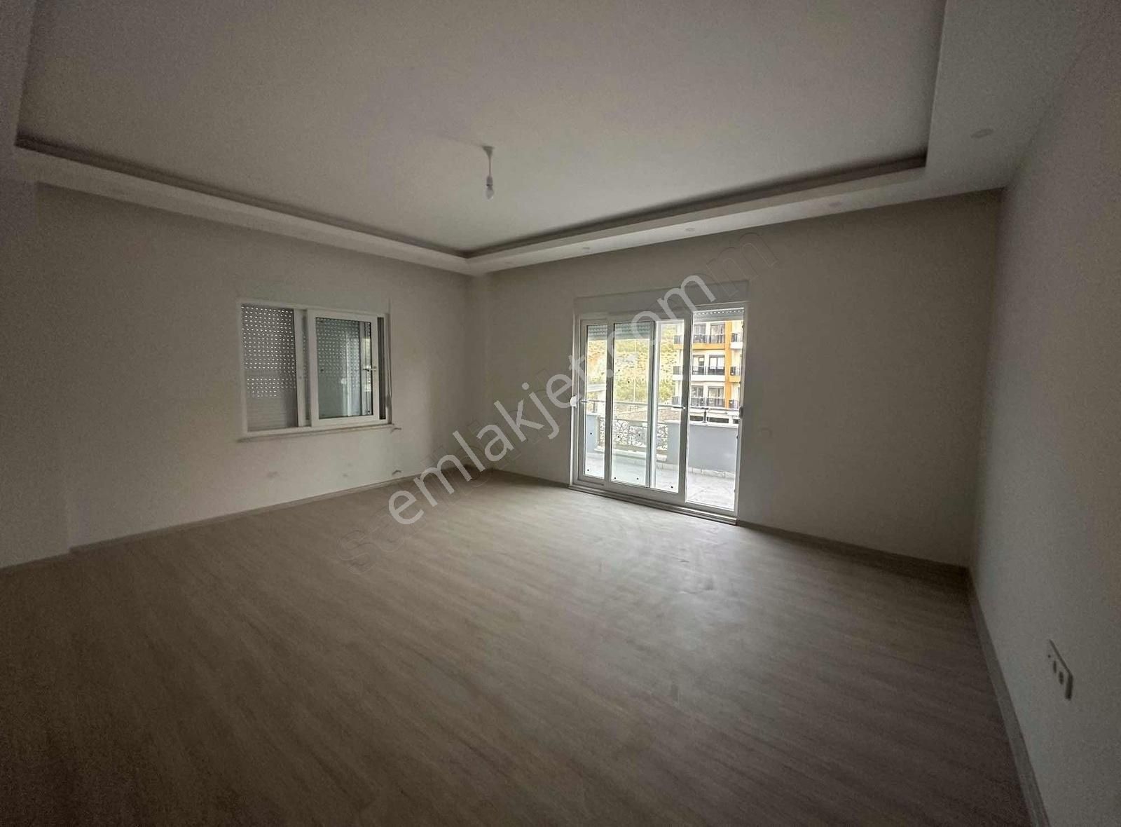 Alanya Oba Kiralık Daire ALANYA OBA MAH.KİRALIK 2+1 AYRI MUTFAK DAİRE