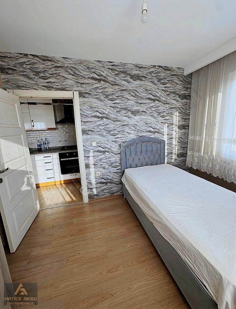 Sarıçam Gültepe Kiralık Daire Hatice Aksu'dan Cadde Üzeri 1+1 Eşyalı Kiralık Daire