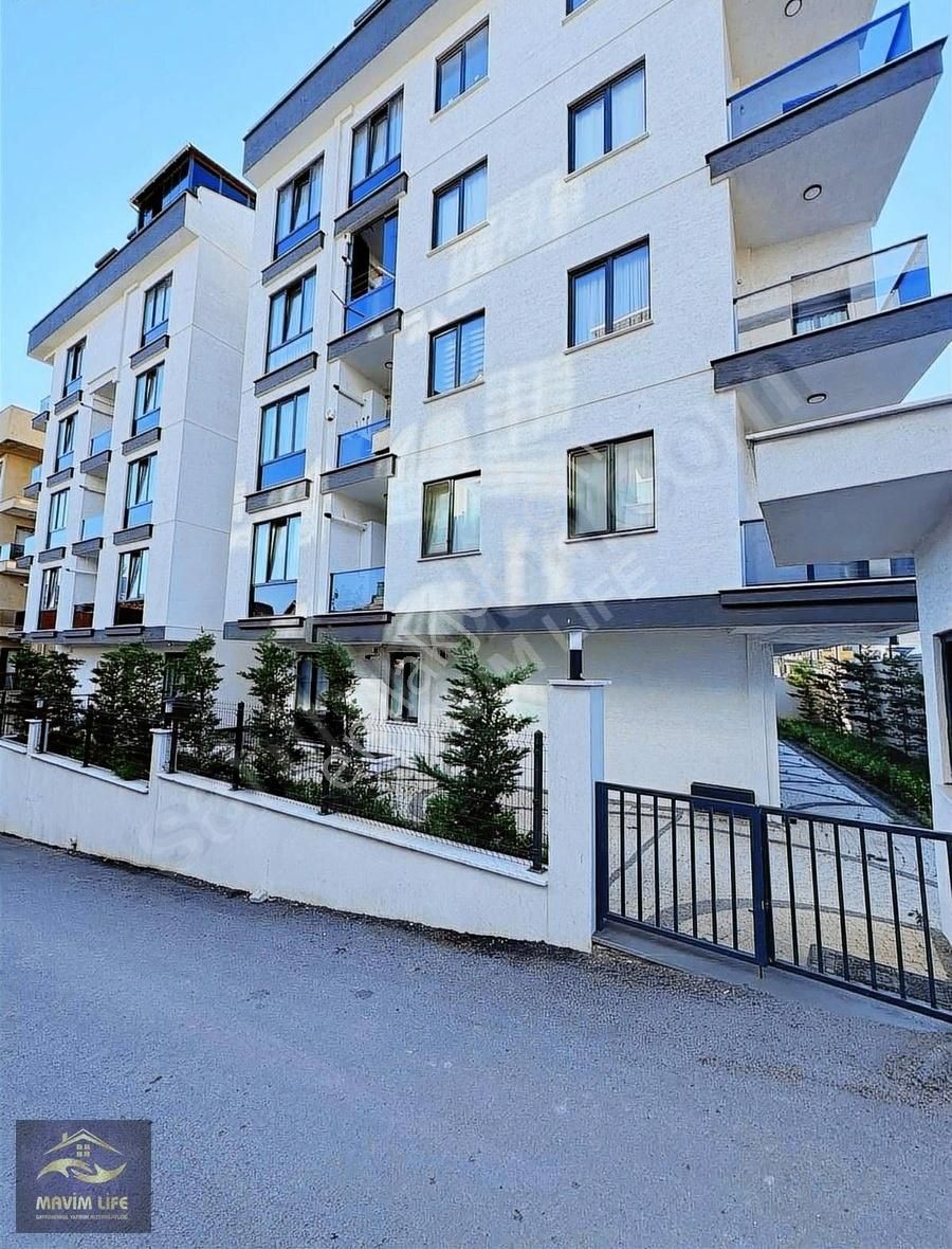 Maltepe Aydınevler Satılık Daire SATILIK FIRSATI MALTEPE DE 1+1 SIFIR EŞYALI DAİRE