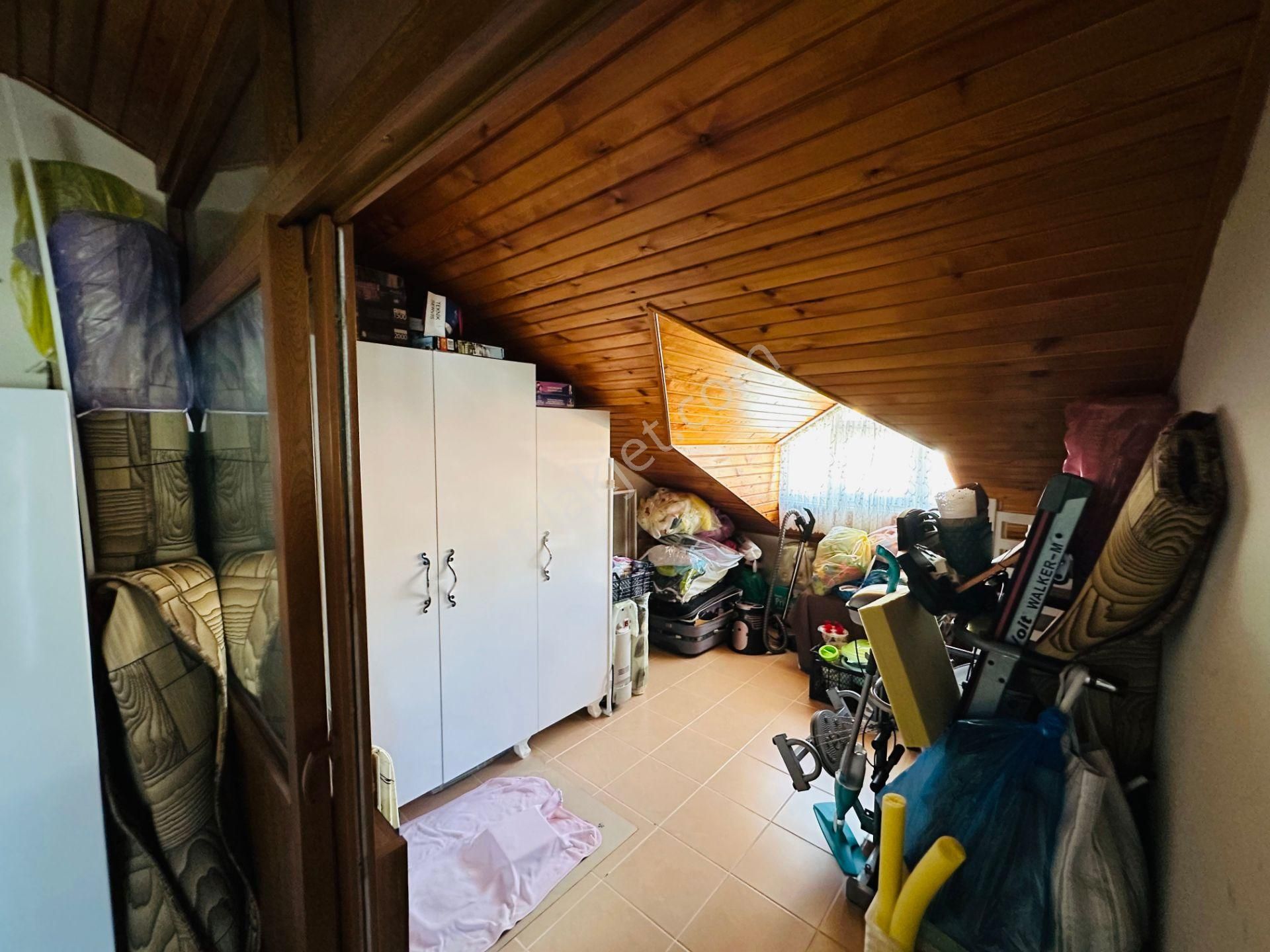 Emlakparktan Oba Mahallesi Metro Kavşağında 4+2 Dublex - Görsel 22