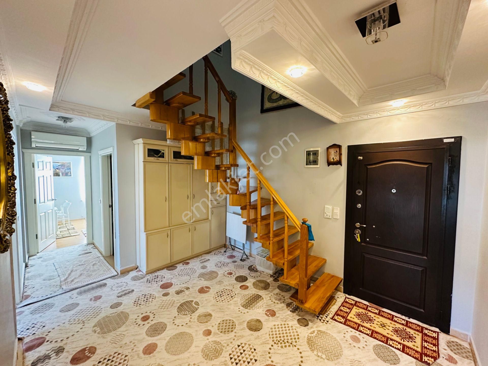 Emlakparktan Oba Mahallesi Metro Kavşağında 4+2 Dublex - Görsel 3