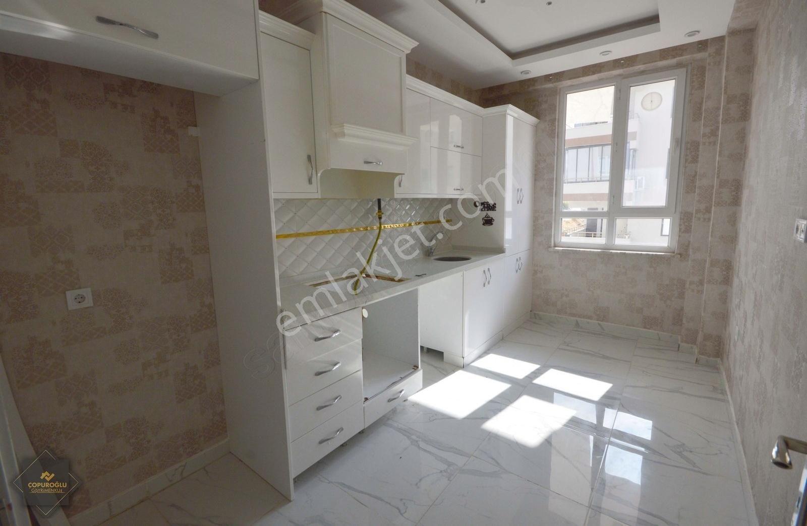 Şahinbey Şahintepe Kiralık Daire ŞAHİNTEPE'DE BAKIMLI GENİŞ CAM BALKONLU YERDEN ISITMA 2+1 DAİRE