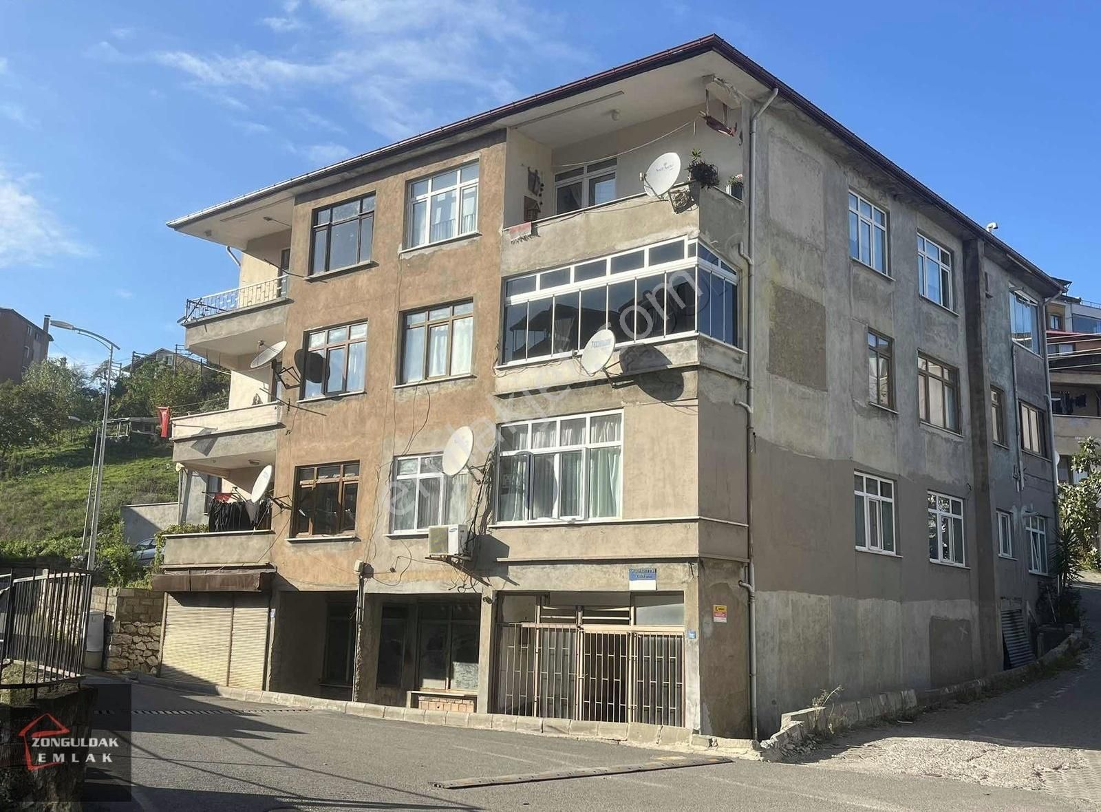 Zonguldak Merkez Yeşil Kiralık Daire Yeşil Mah. De Kiralık 2+1