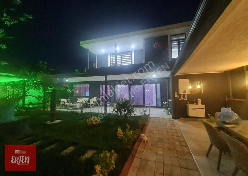 Gemlik Gençali Satılık Villa KUMSAZ'DA DENİZE YAKIN SATILIK BAKIMLI MASRAFSIZ ŞAHANE VİLLA