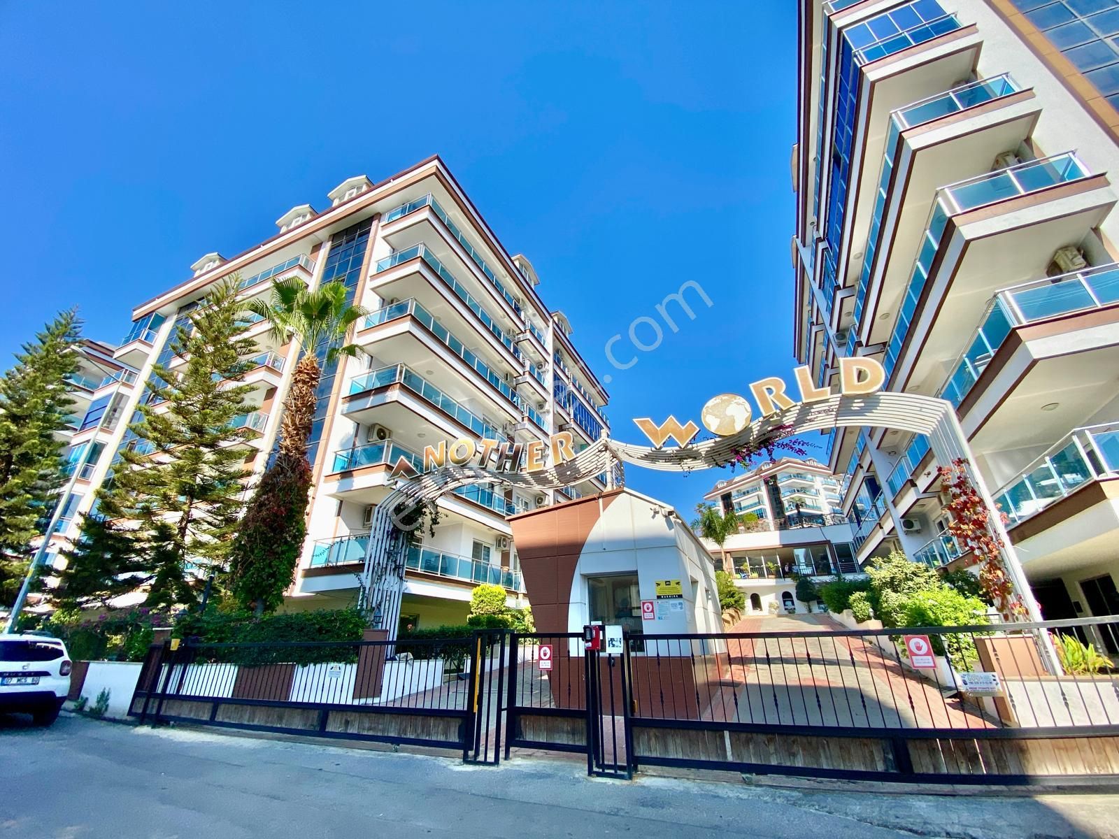 Alanya Çıplaklı Satılık Daire  ALANYA ANOTHER WORLD DE 2+1 SATILIK DAİRE