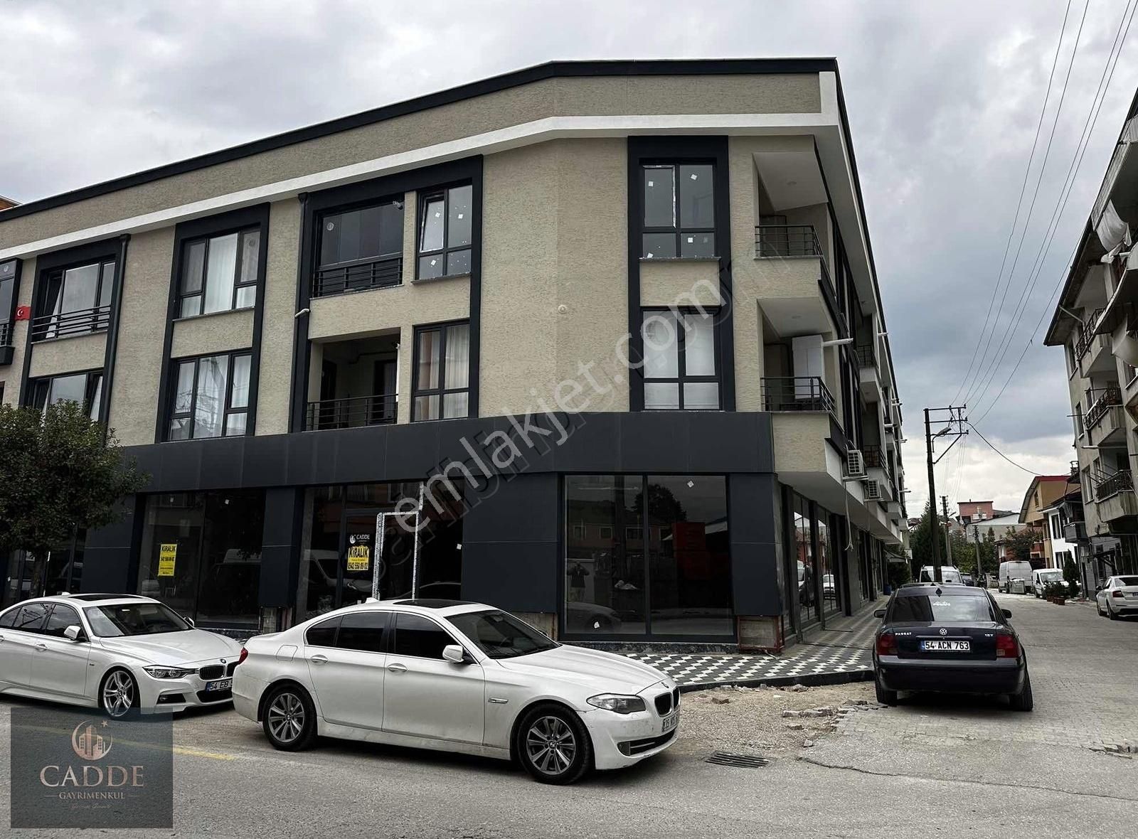 Akyazı Gazi Süleyman Paşa Kiralık Dükkan & Mağaza AKYAZI MERKEZDE BELEDİYE YANI KİRALIK 270 M2 CADDE ÜZERİ MAĞAZA