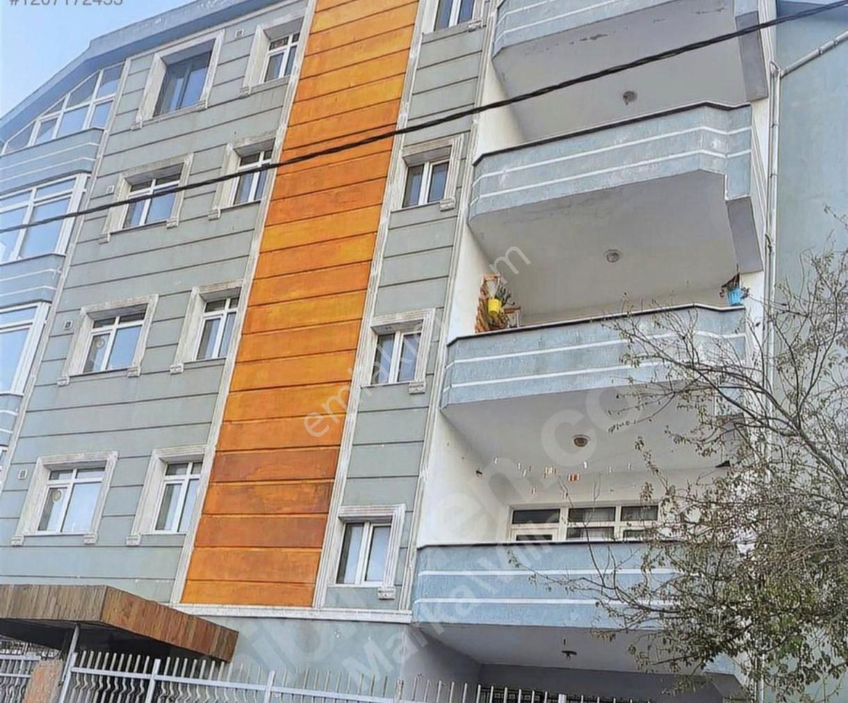 Beykoz Çubuklu Kiralık Daire  KAVACIK'DA FUL BOGAZ MANZARALI OTOPARKLI TEMİZ DAİRE