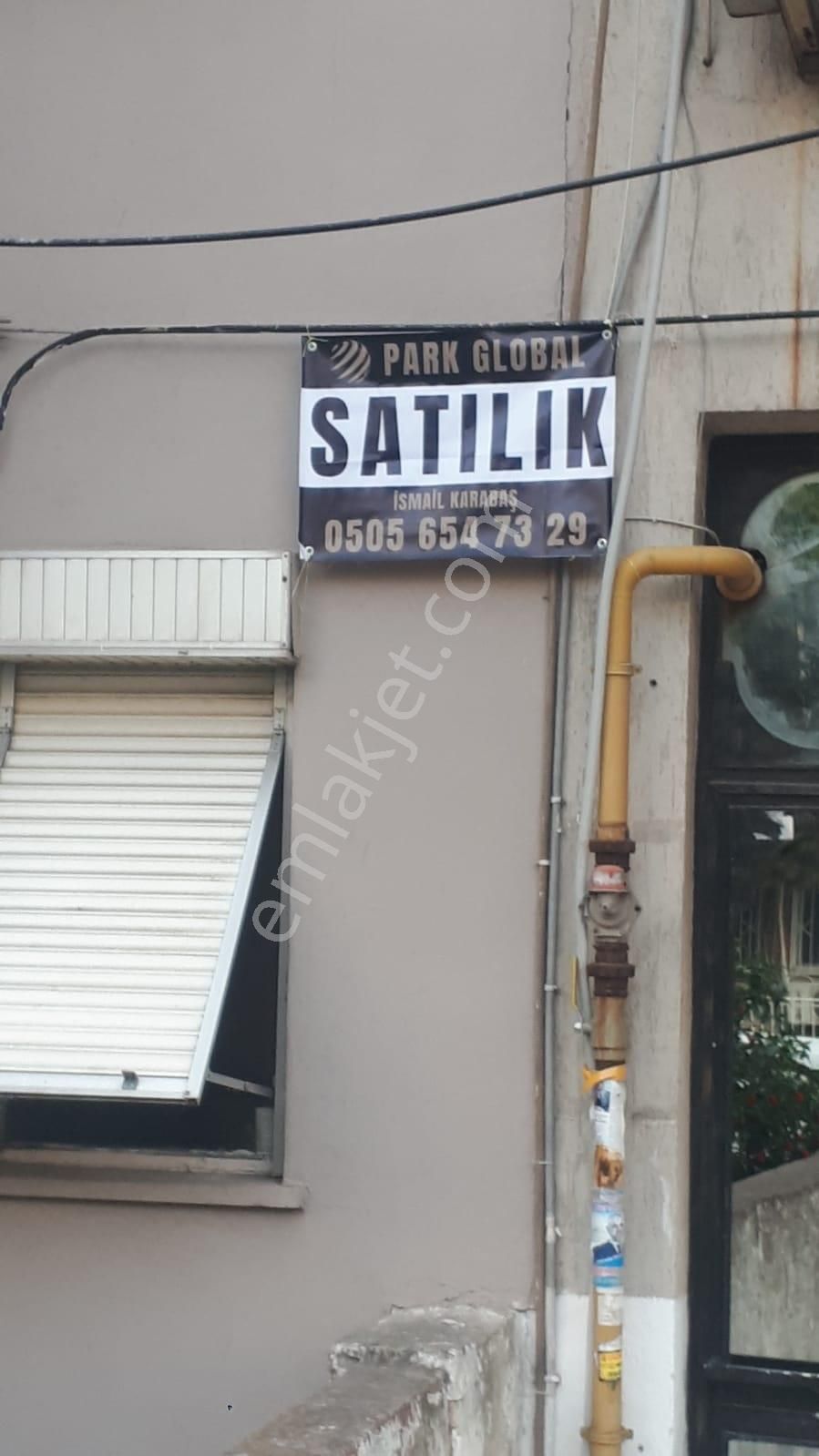 Satılık İzmir Karşıyaka Bahçelievler Cevdet Bilsay Caddesi Üzerinde Yatırımlık Daire - Görsel 13