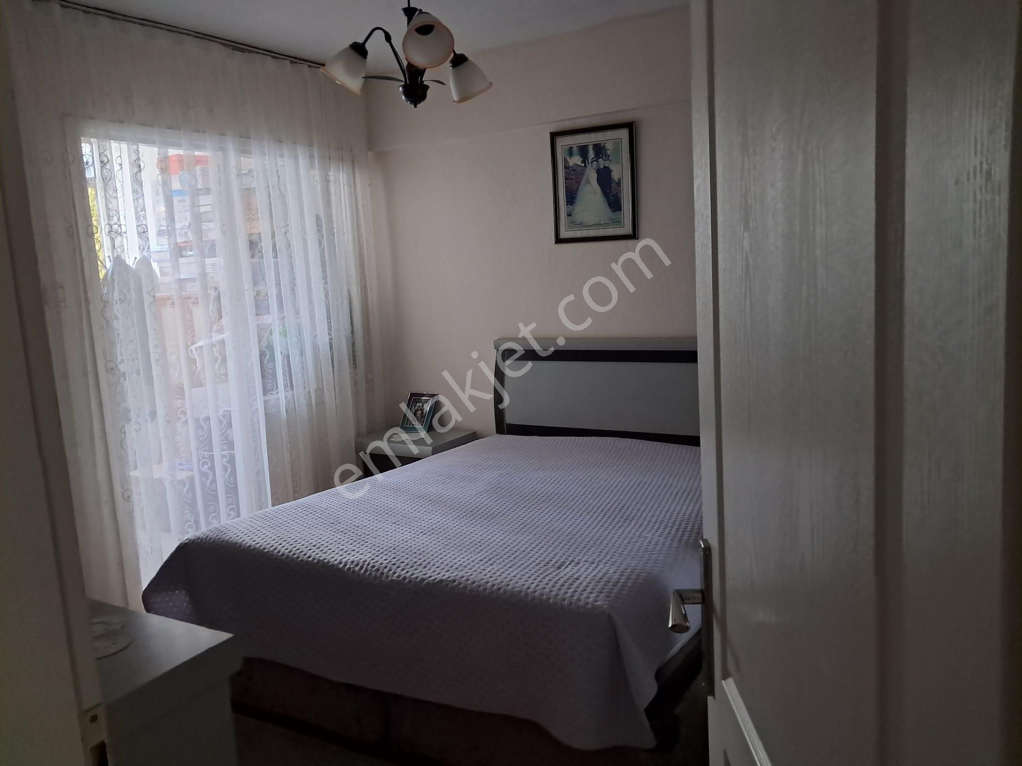 Satılık İzmir Karşıyaka Bahçelievler Cevdet Bilsay Caddesi Üzerinde Yatırımlık Daire - Görsel 6