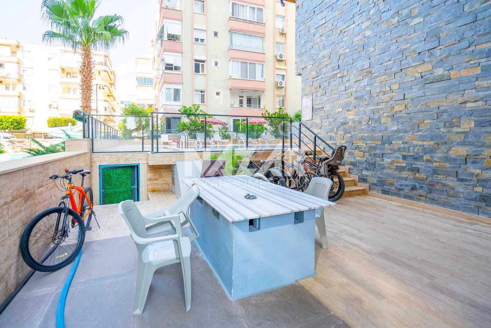 Mahmutlar Satılık Manzaralı Denize Yakın 1+1 Eşyalı Daire - Görsel 11