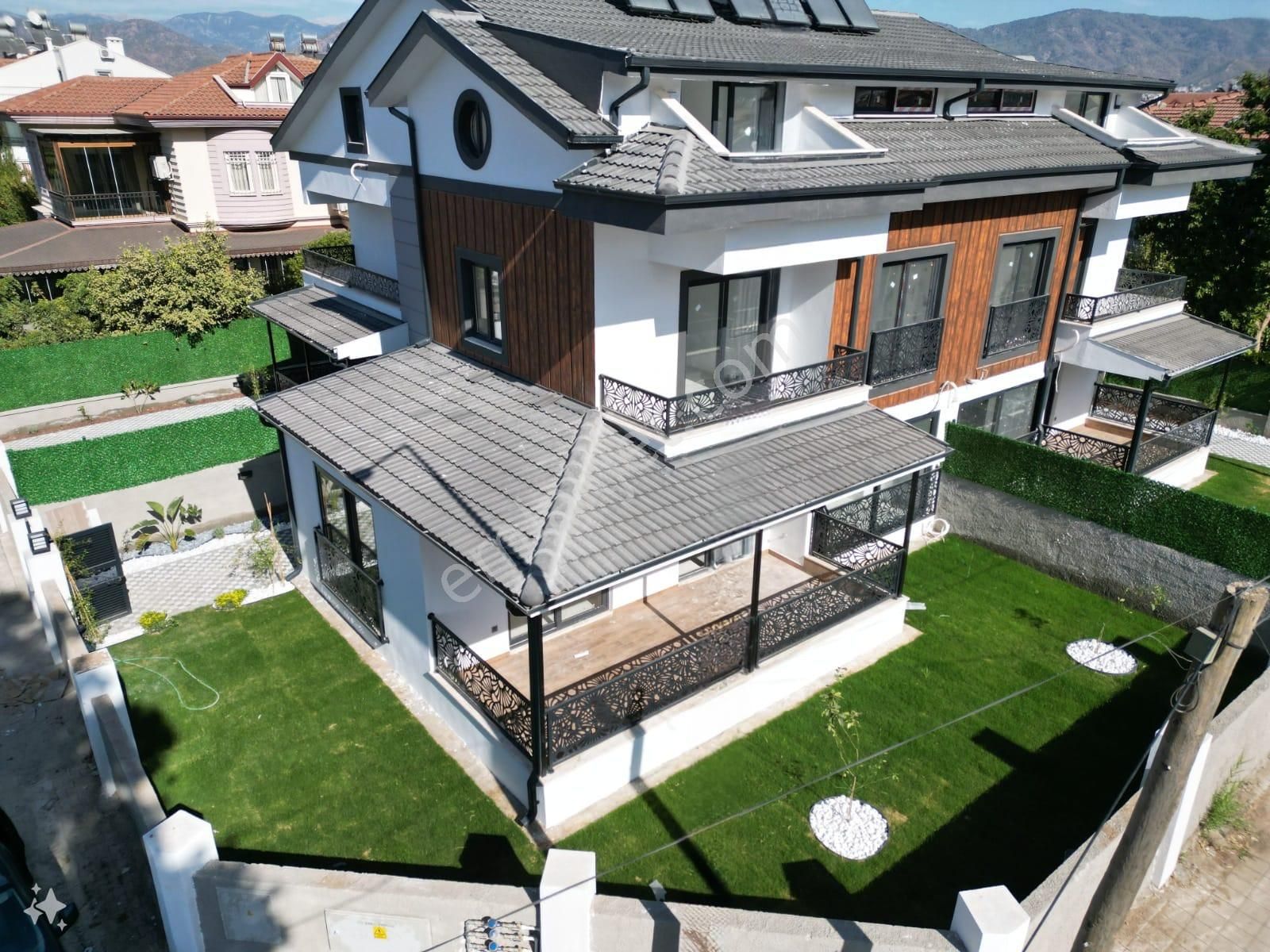 Fethiye Menteşeoğlu Satılık Villa  GoldHouse dan Satılık Villa Merkezde Kapalı Mutfak Fırsat 4+1