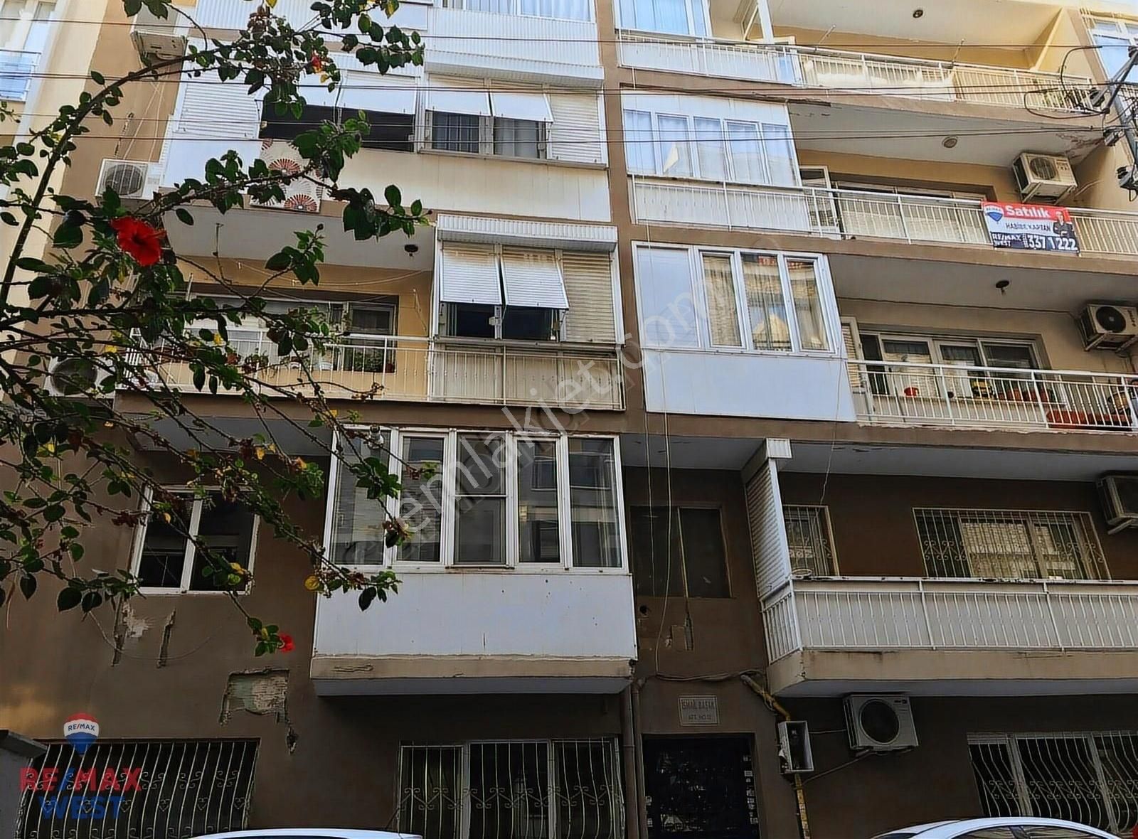 Karşıyaka Dedebaşı Satılık Daire DEDEBAŞI NERGİZ'DE SATILIK 3+1 DAİRE