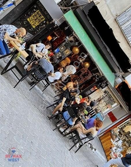 Karşıyaka Donanmacı Devren Kafe & Bar KAR MARJI YÜKSEK, İYİ İŞLEYEN DEVREN KİRALIK CAFE