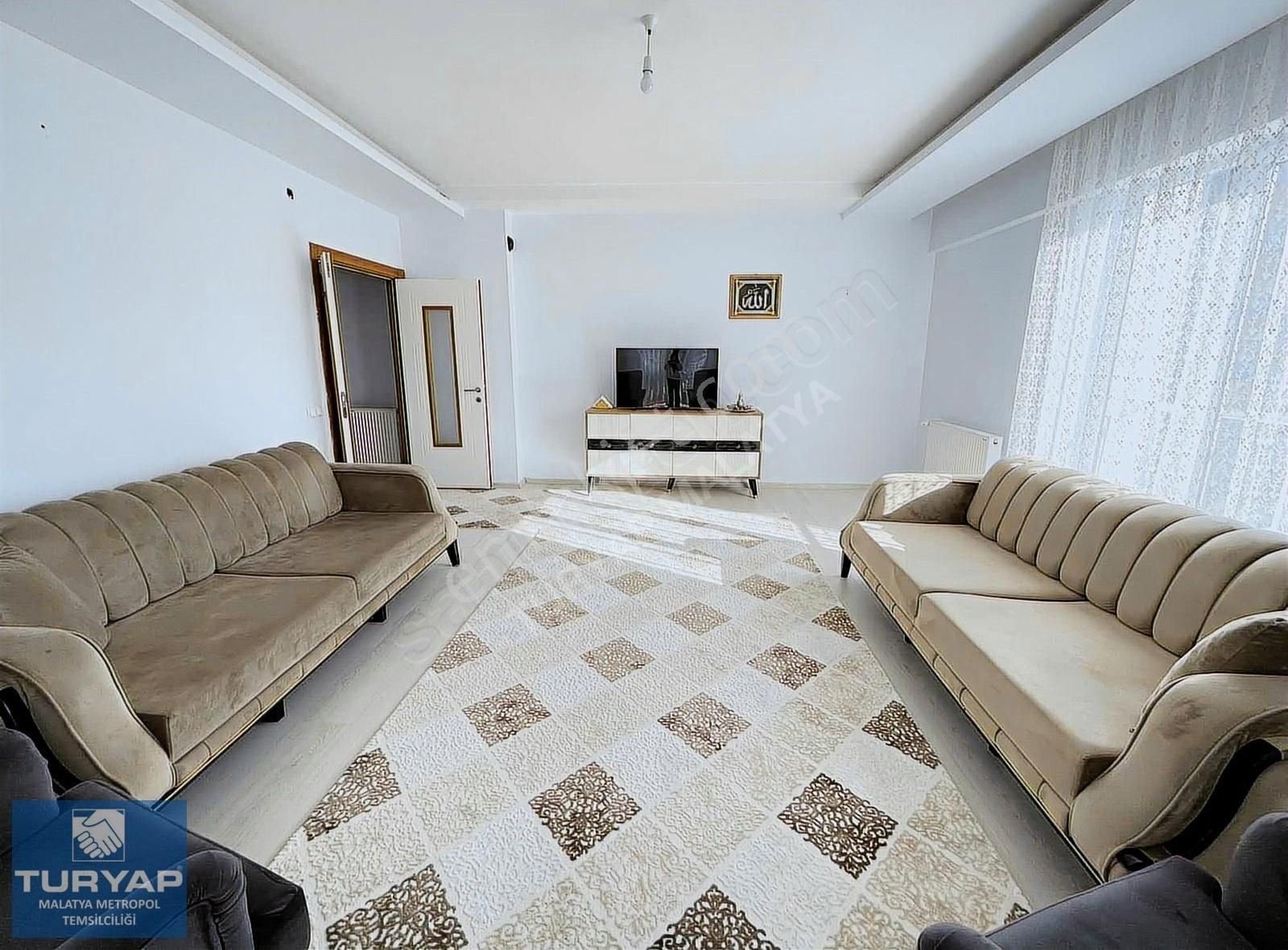 Yeşilyurt Tecde Kiralık Daire TURYAPTAN GÜNGÖR CADDESİNDE KİRALIK DAİRE