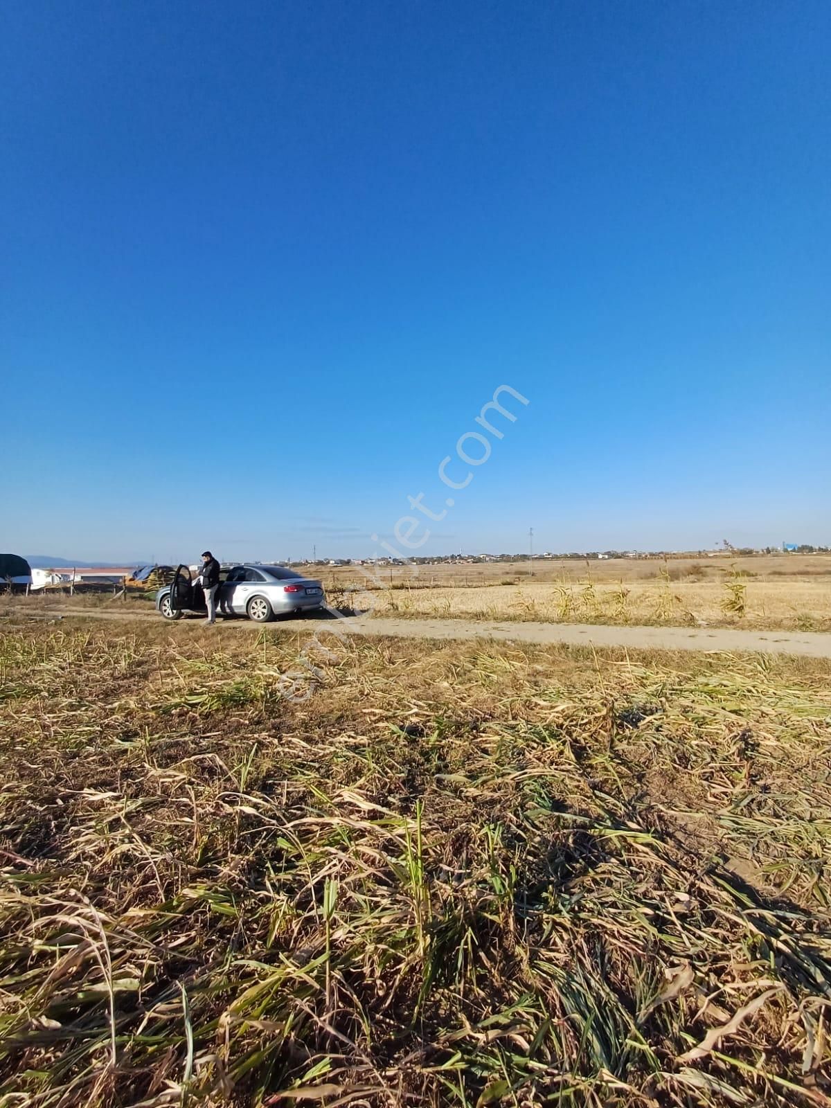 İpsala Paşaköy Köyü Satılık Tarla İpsala Paşaköy 247 M2 İmarlı Köy İçi Gölet Manzaralı Yatırımlık Arsa