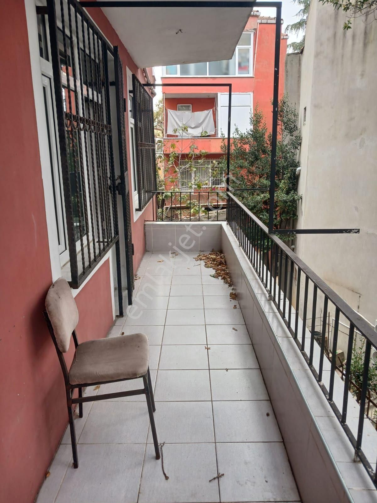 Sarıyer Zümrütevler'de Satılık 3 Katlı Müstakil Bahçeli Hisse Tapulu Ev - Görsel 19