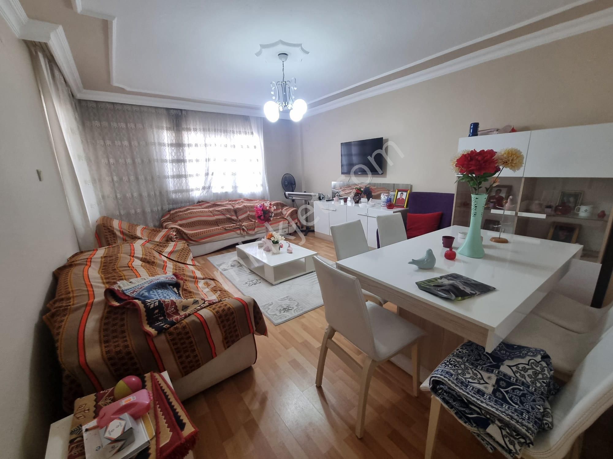 Torbalı Ertuğrul Kiralık Daire  EŞİYOK GAYRIMENKULDEN SADIK İLERİ BLV DA  3+1 EŞYALI KİRALIK DAİRE