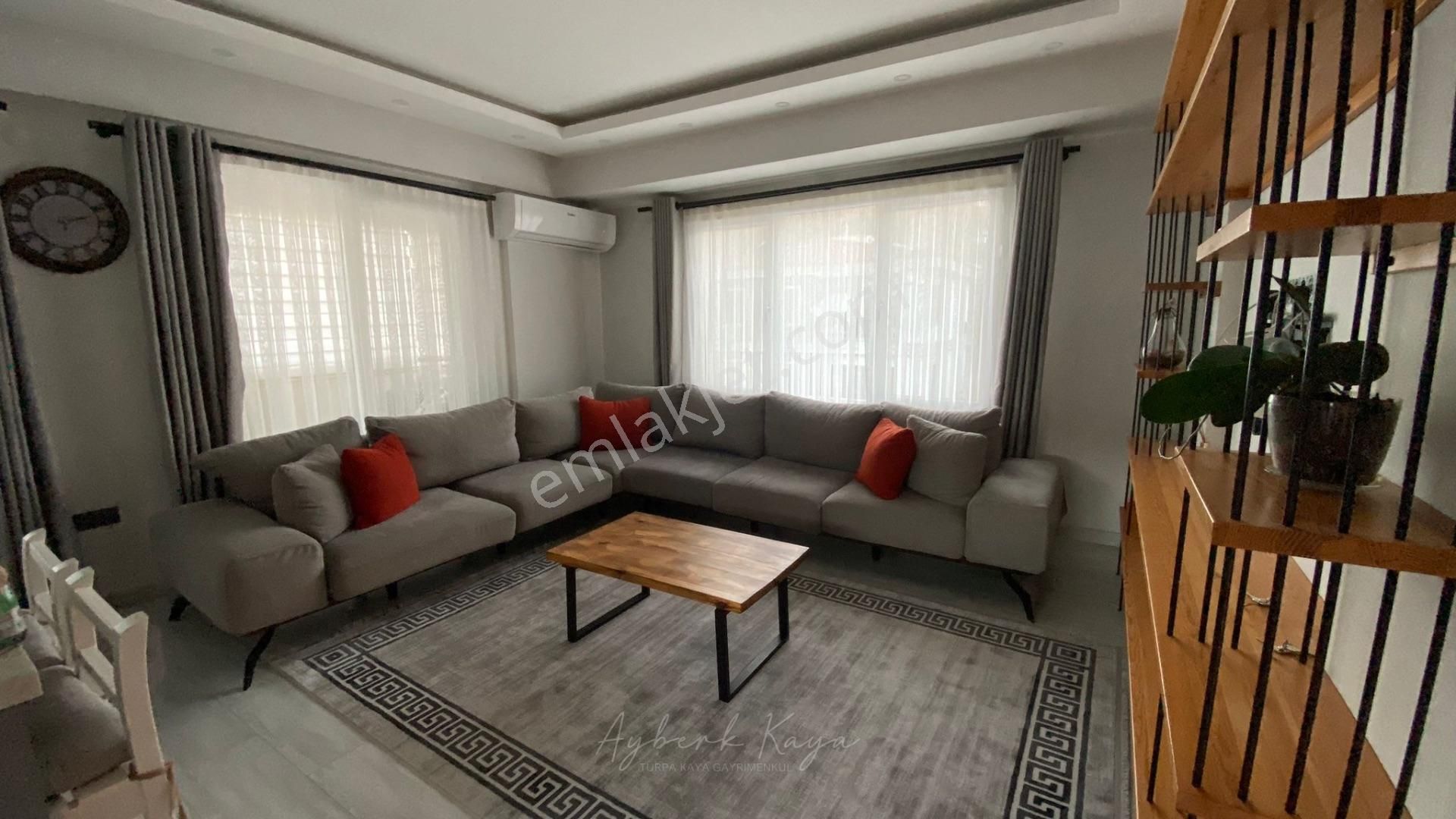 Çeşme 16 Eylül Kiralık Daire  ÇEŞME MERKEZ | YILLIK KİRALIK | 2+1 | FULL EŞYALI