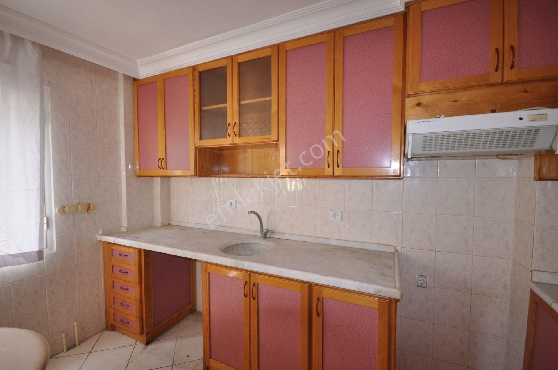 Söke Yenicamii Kiralık Daire Söke Yenicami Mh. Kiralık 3+1 Dubleks Daire