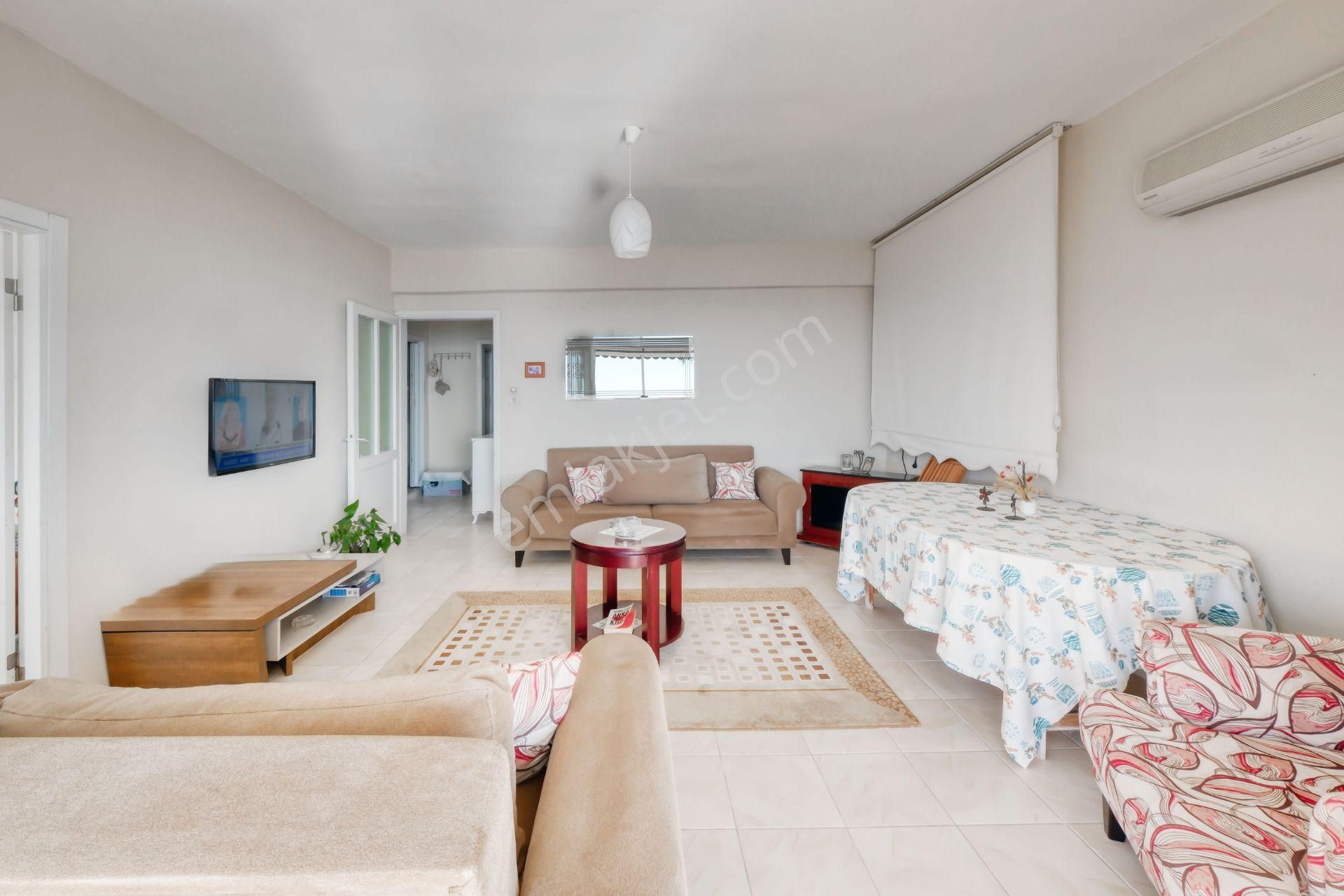 Ad Team'den Seferihisar Ürkmez'de Denize Sıfır Tek Katlı Villa - Görsel 28