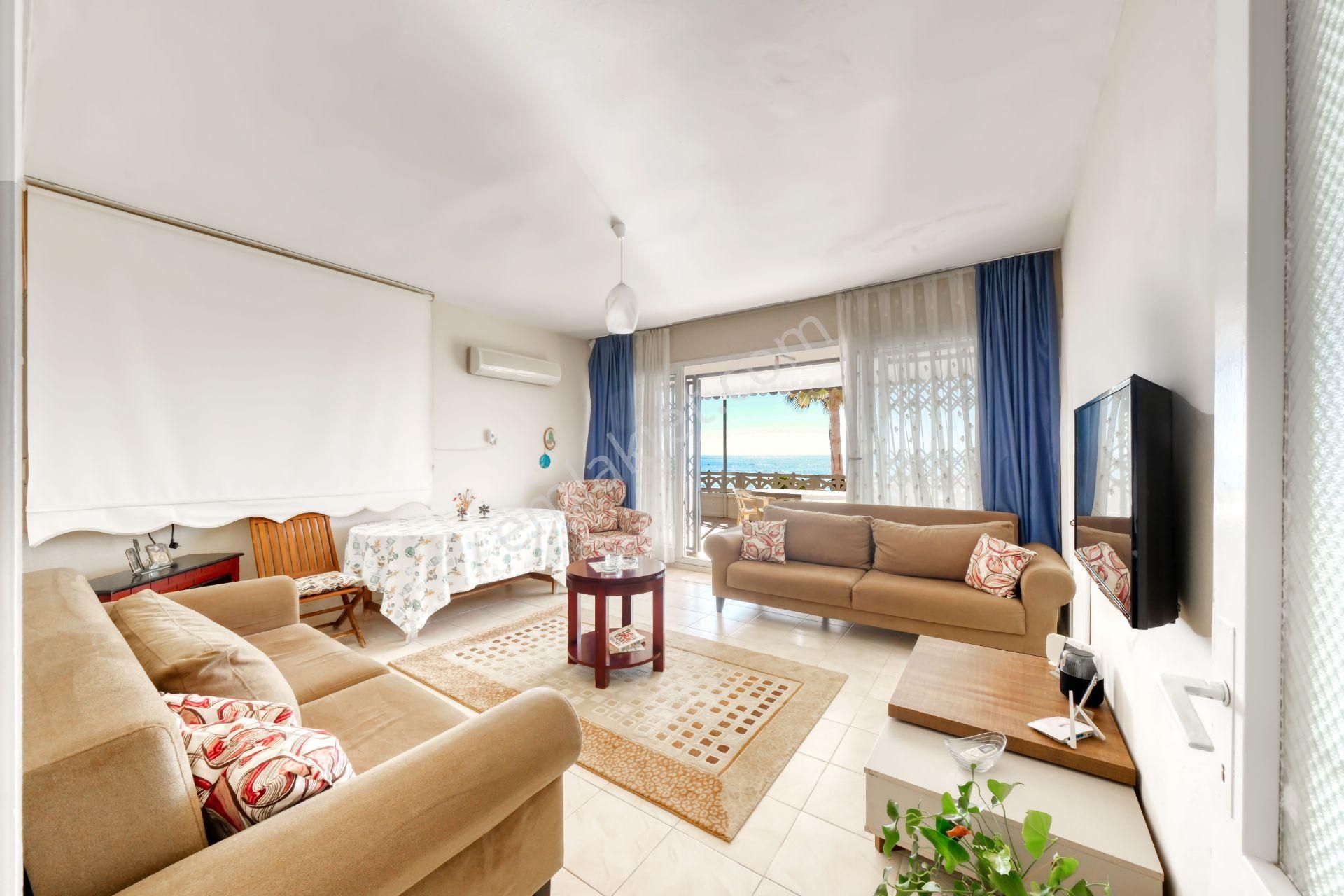 Ad Team'den Seferihisar Ürkmez'de Denize Sıfır Tek Katlı Villa - Görsel 24