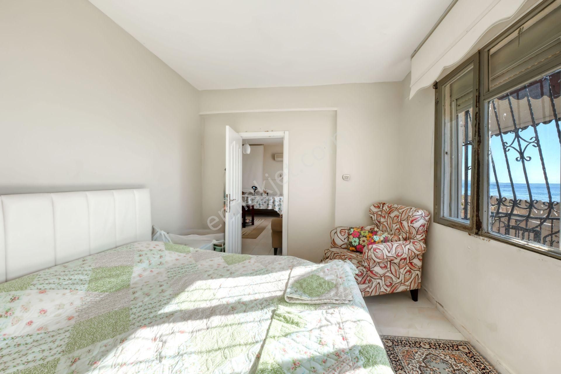 Ad Team'den Seferihisar Ürkmez'de Denize Sıfır Tek Katlı Villa - Görsel 22