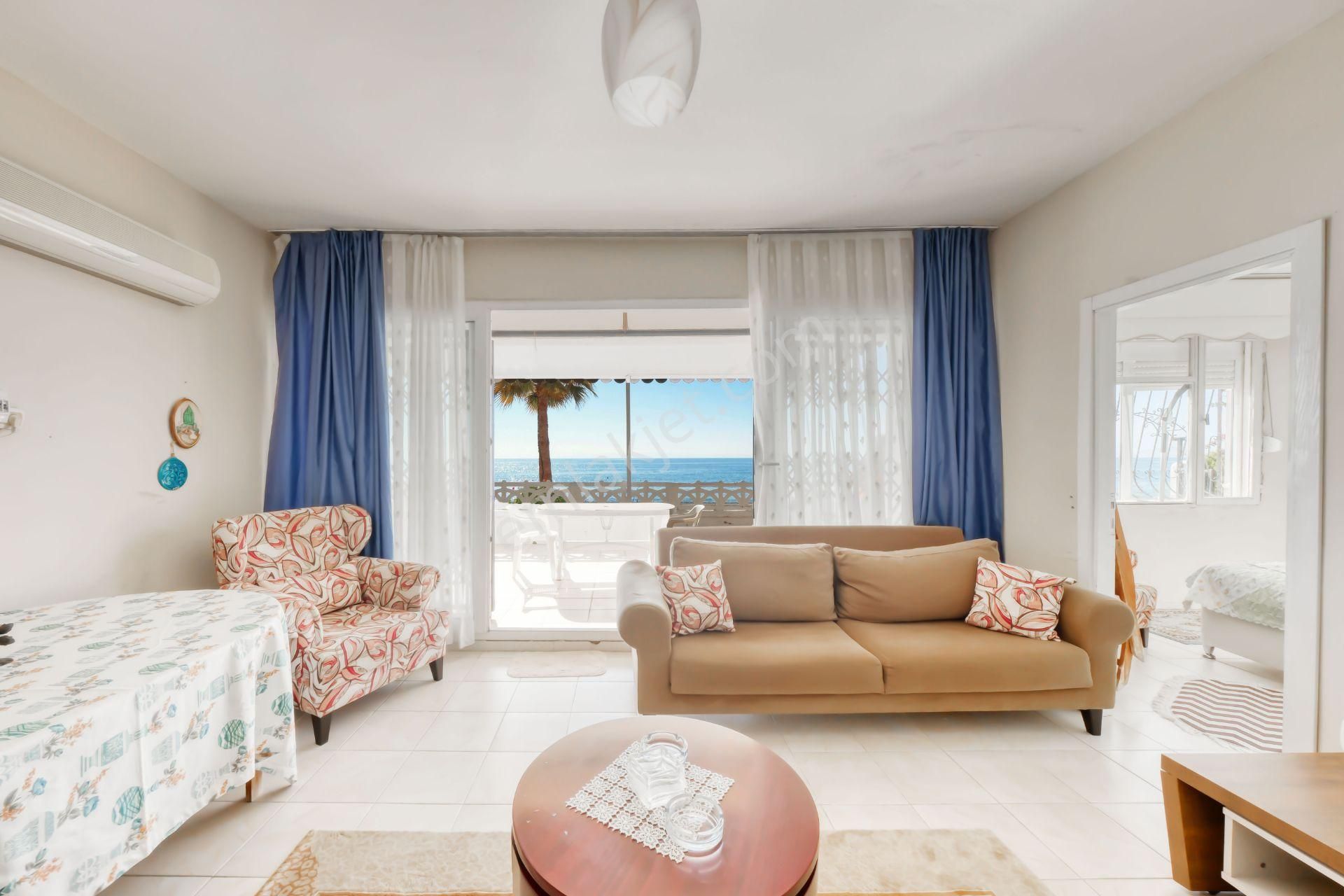 Ad Team'den Seferihisar Ürkmez'de Denize Sıfır Tek Katlı Villa - Görsel 25