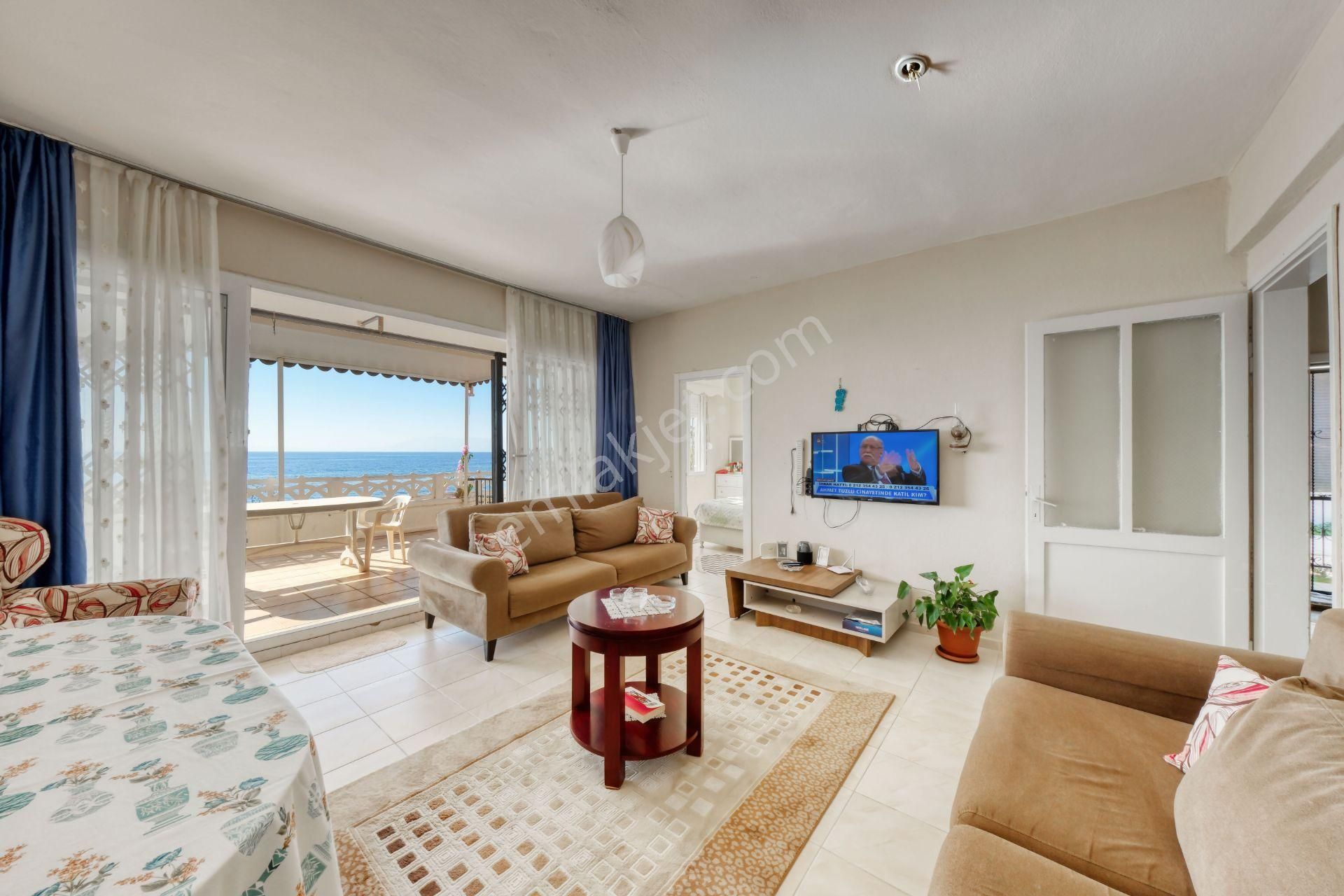 Ad Team'den Seferihisar Ürkmez'de Denize Sıfır Tek Katlı Villa - Görsel 33