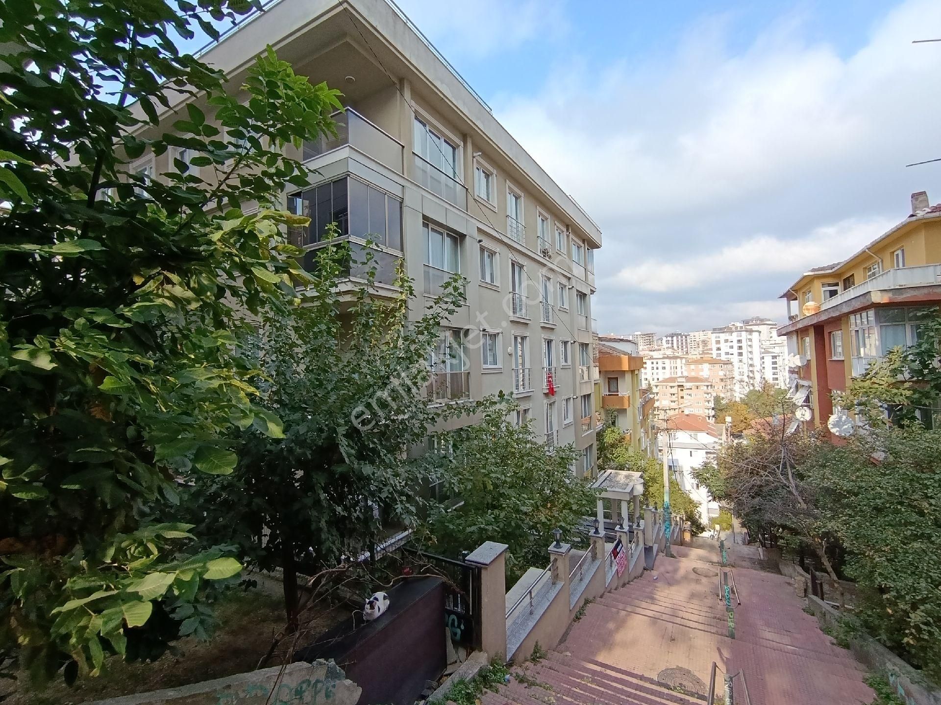 Maltepe Altıntepe Satılık Daire  OBEN'DEN ALTINTEPE CİHADİYE CADDESİNDE 2+1 SATILIK DAİRE