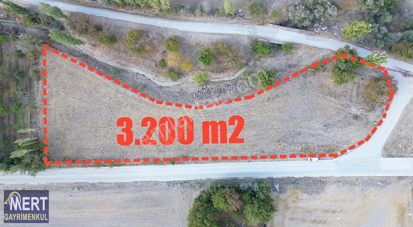 Sincan Yenikayı Satılık Tarla Mert'den Kayı Yolu Üzerinde Tek Tapulu 3.200 M2 Arsa