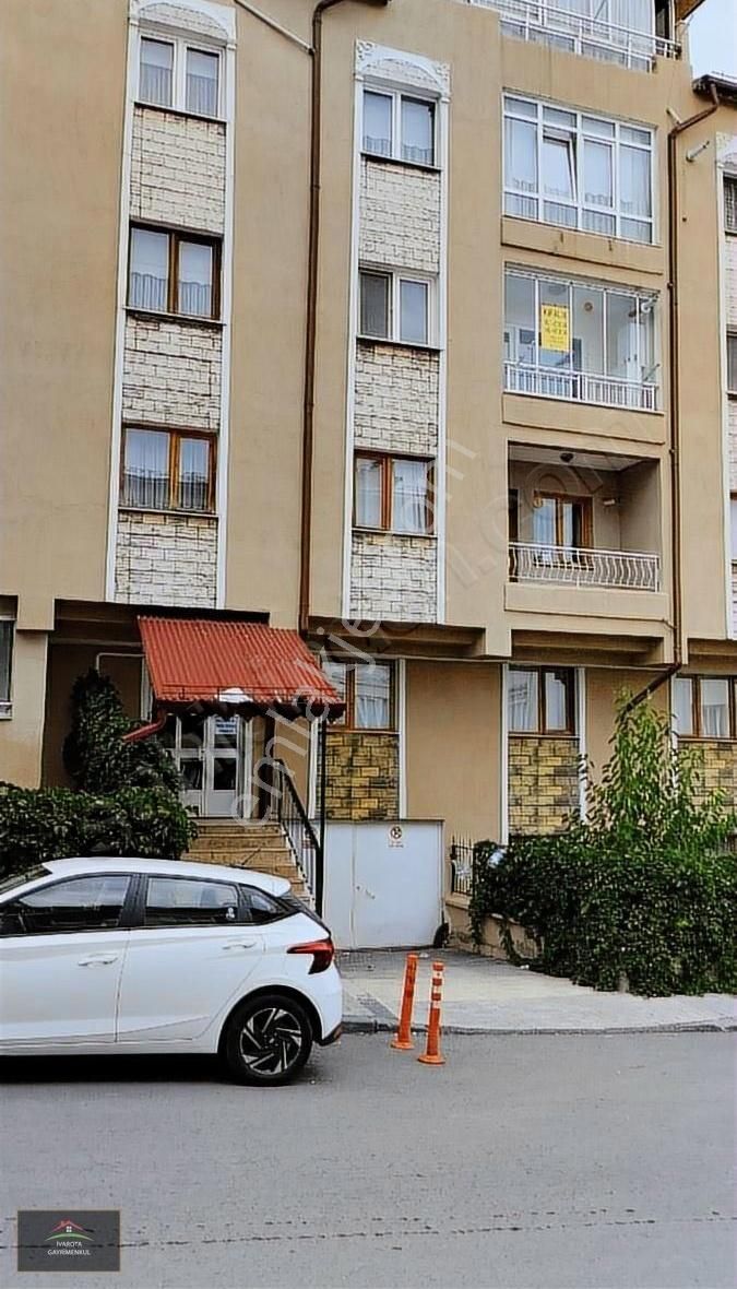 Sivas Merkez Halil Rıfatpaşa Kiralık Daire İstasyon Caddesi Arka Sokağında 3+1 Kiralık Daire