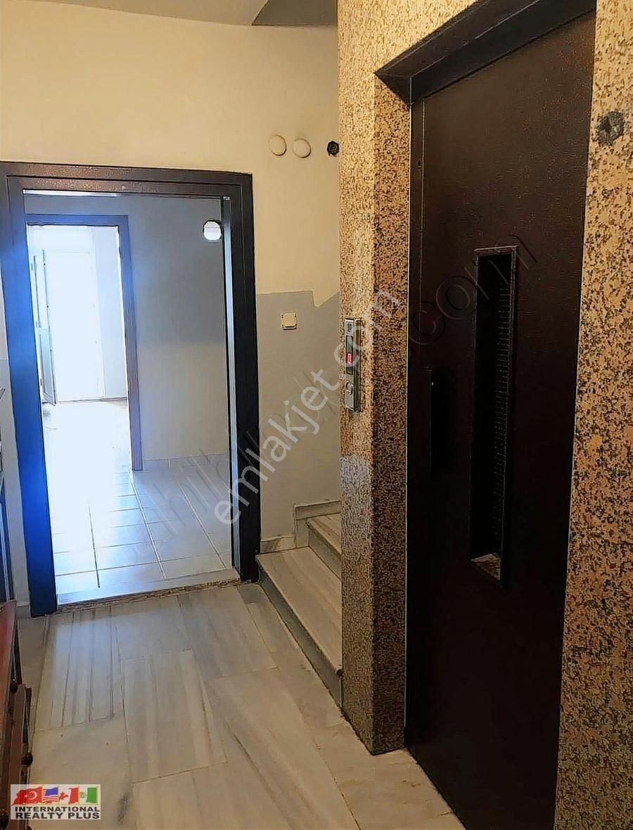 Sultanbeyli Akşemsettin Kiralık Daire Sultanbeyli ana cadde GÜLSAN karşısı 3+1kiralık(asansörlü)