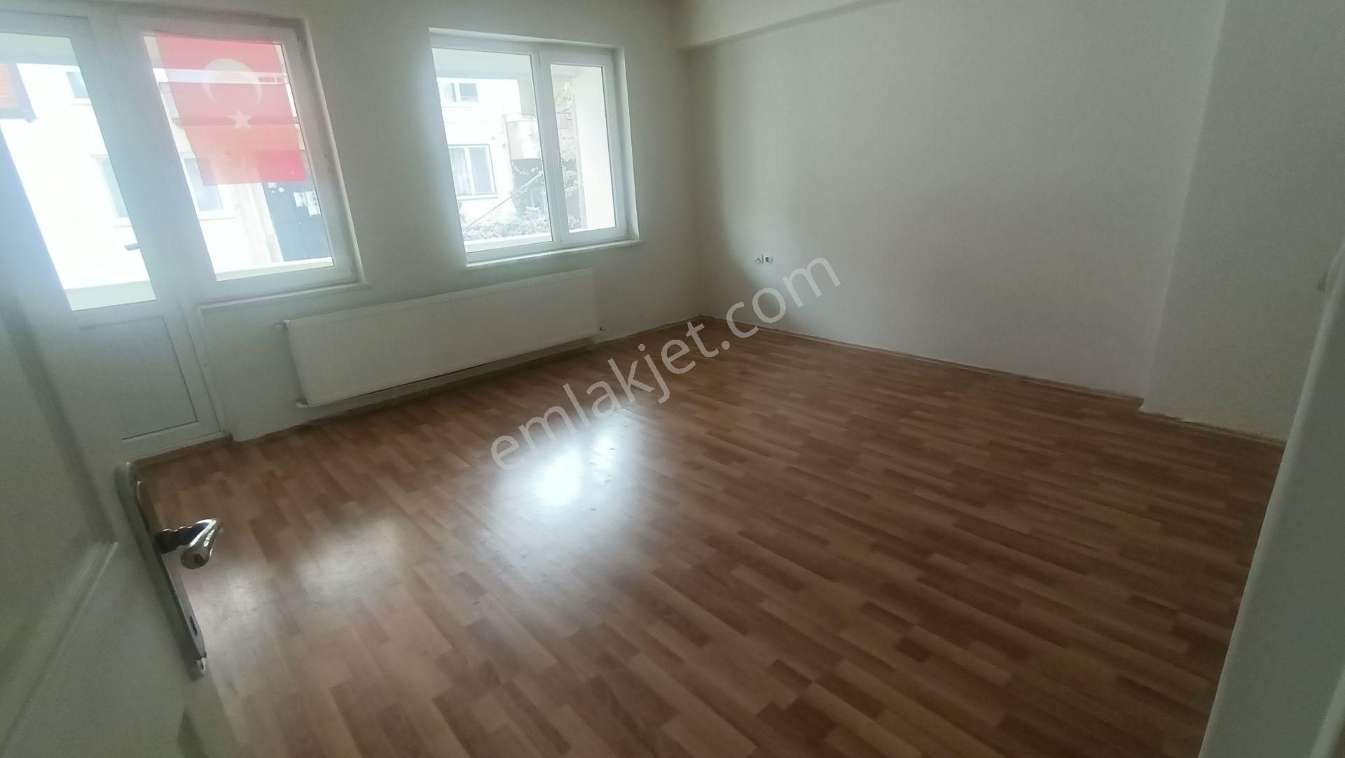 Çanakkale Merkez Barbaros Kiralık Daire  BARBAROS MAHALLESİ GENİŞ KOMBİLİ KİRALIK 3+1