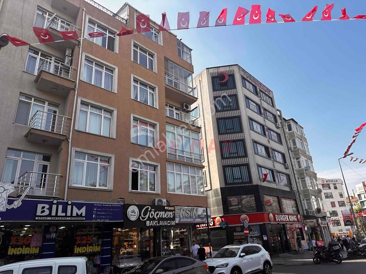 Çorlu Reşadiye Kiralık Ofis Heykel Meydanı’nda İşlek Cadde Üzerinde Kiralık 3+1 Büro Ofis