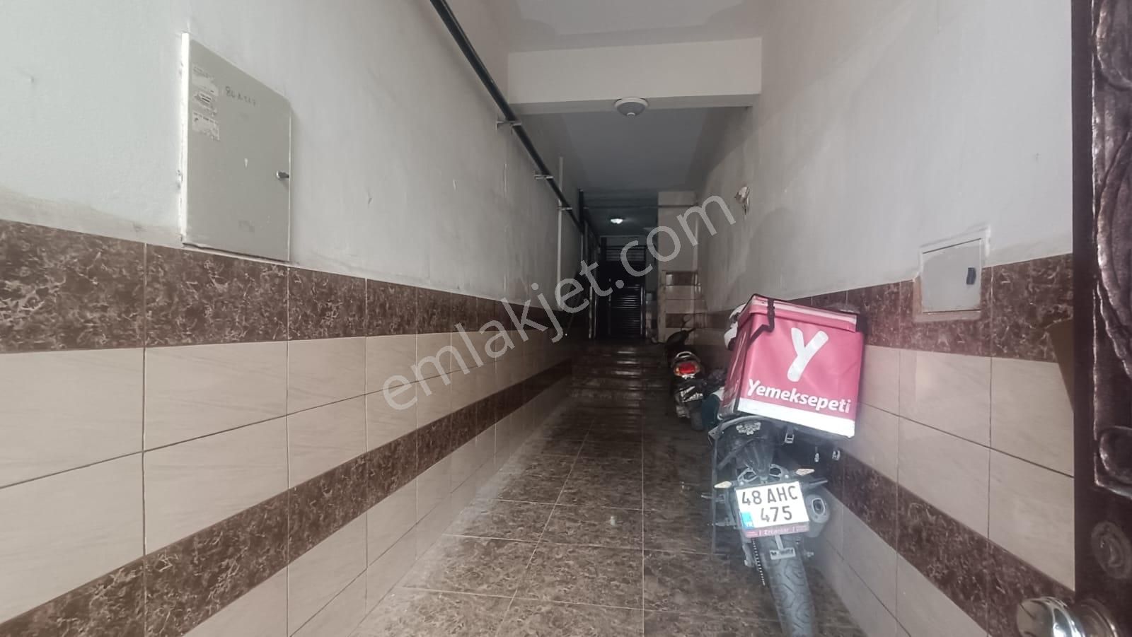 İskenderun Kurtuluş Satılık Daire  FENER CADDESİ'NDE SATILIK 3+1 DAİRE