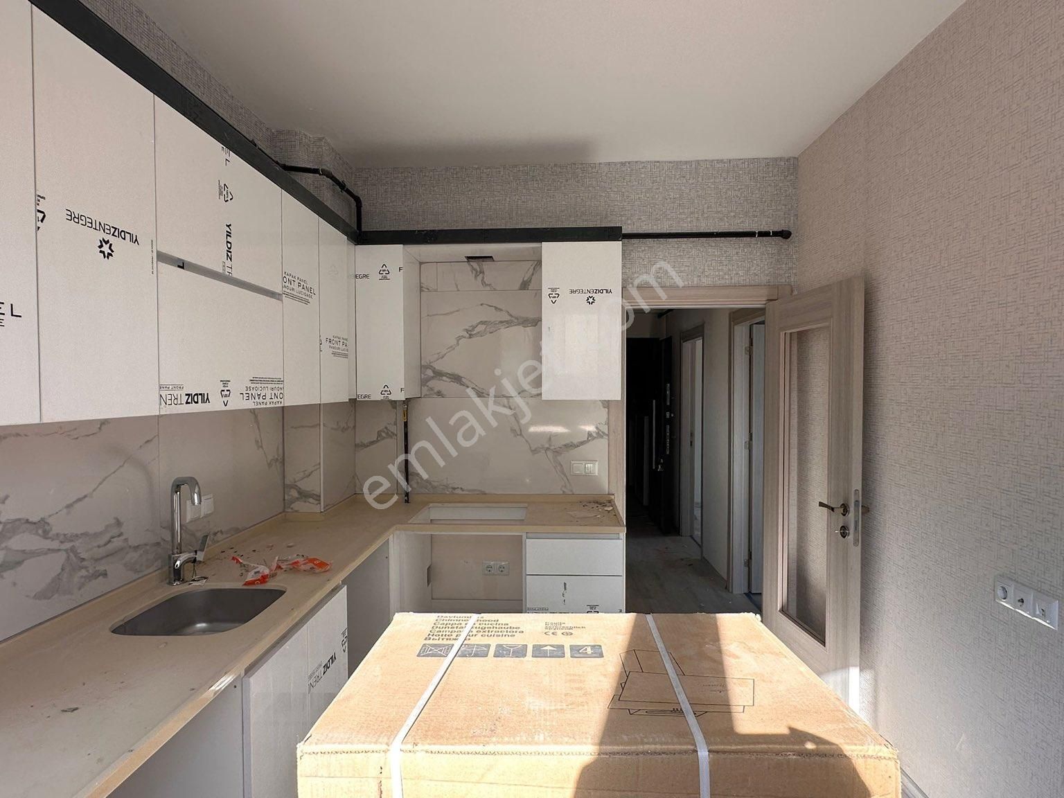 Karatay Ulubatlıhasan Satılık Daire  FETİH CADDESİ CİVARI CAZIP 2+1 DAİRE