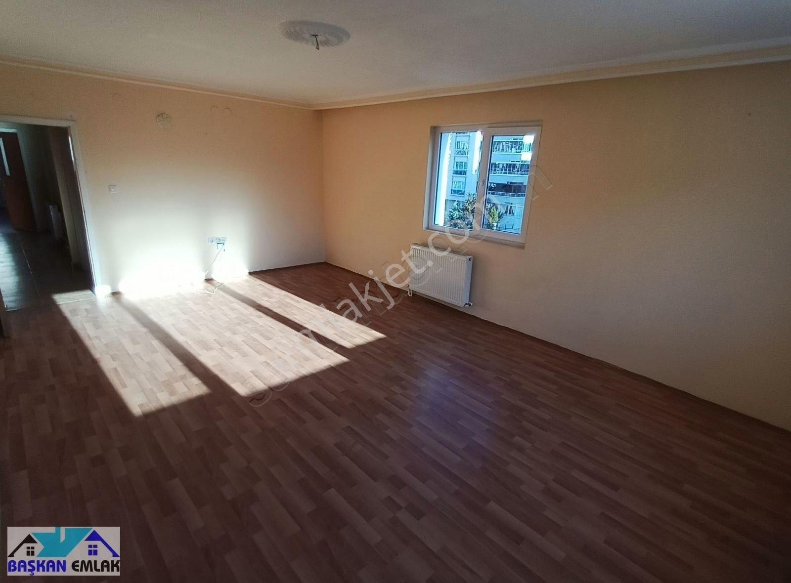 Sincan Mustafa Kemal Kiralık Daire Mustafa Kemal Mah. 3+1 Katta 125 m2 Yapılı Geniş Kiralık Daire