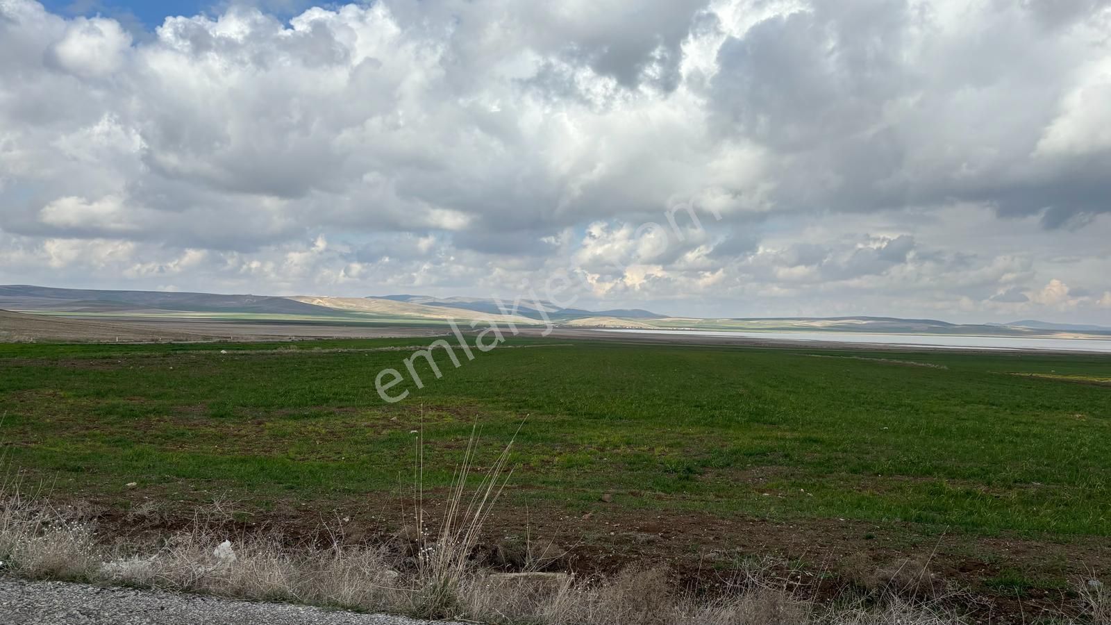 Akyurt Güzelhisar Satılık Konut İmarlı Akyurt Güzelhisar Da Satılık Tek Tapu İmarlı Arsa