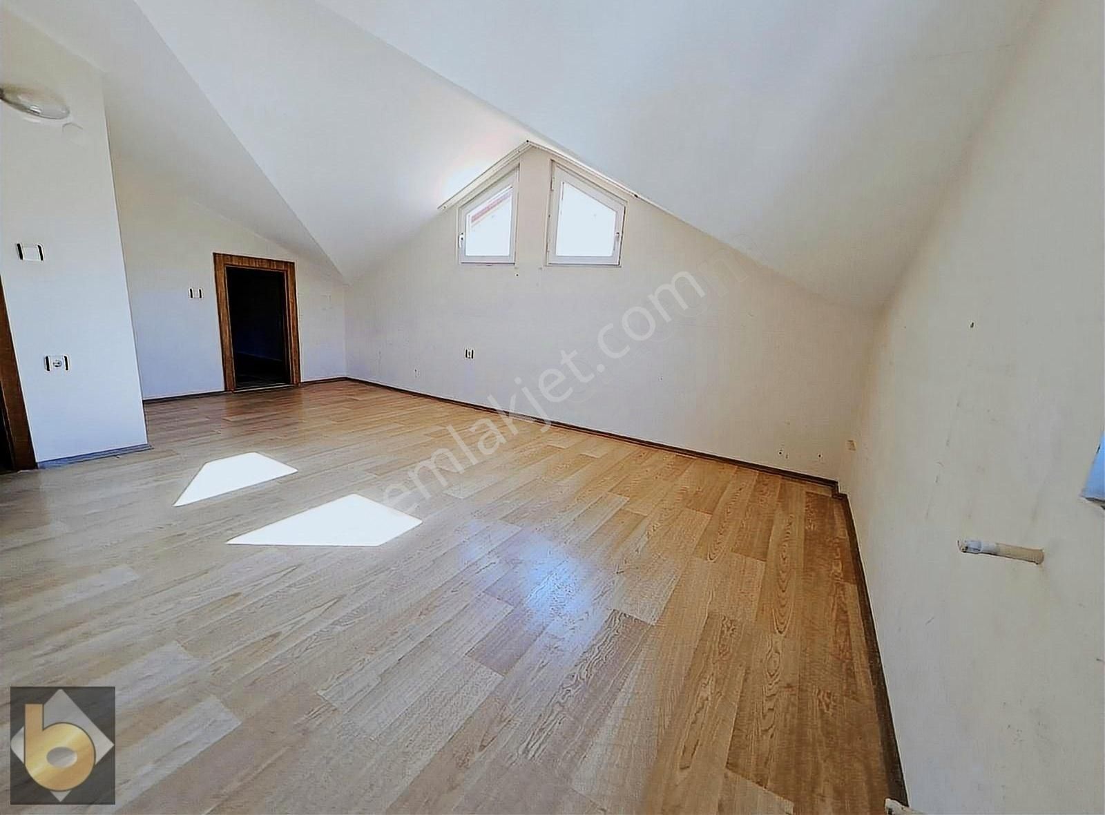 Tasyaka Deliktaş Mevkinde Satılık 5+1 Daire - Görsel 9