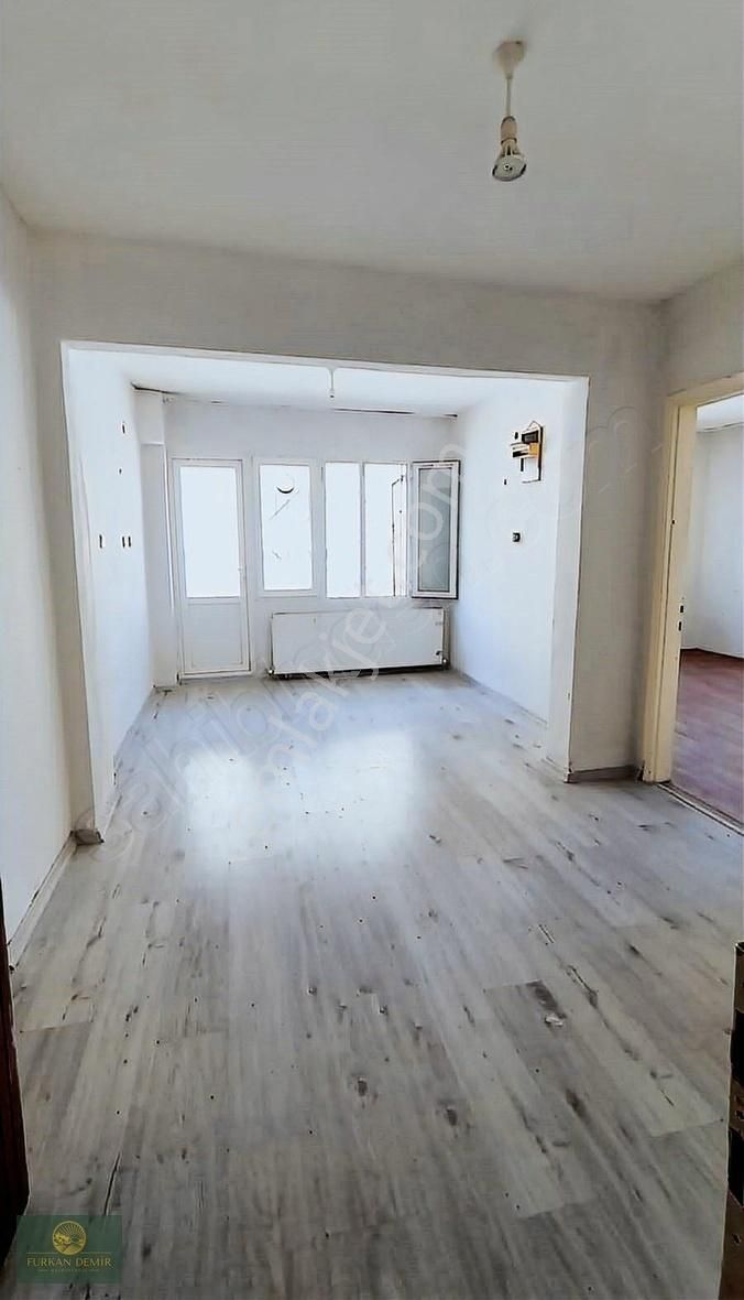 Karamürsel 4 Temmuz Satılık Daire FURKAN DEMİR'DEN 4 TEMMUZ BETONYOL 3+1 SATILIK MASRAFSIZ DAİRE