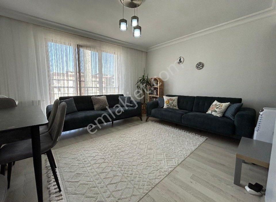 Çekmeköy Güngören Kiralık Daire  ÇEKMEKÖY TAŞDELEN GÜNGÖREN MAH. KİRALIK 2+1 DAİRE 