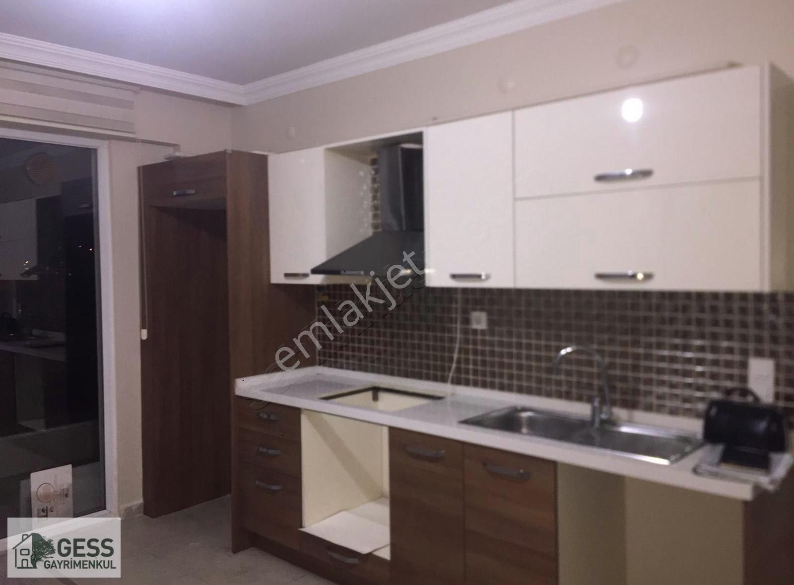 İzmit Orhan Satılık Daire BAĞÇEŞME ORHAN MAHALLESİ YATIRIMLIK 60 M2, SATILIK 1+1 DAİRE