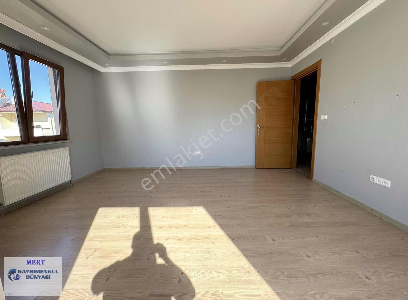 Darıca Fevzi Çakmak Kiralık Daire FEVZİ ÇAKMAK NÜFUS MÜDÜRLÜĞÜ KARŞISI 2+1 ÜST DUBLEKS